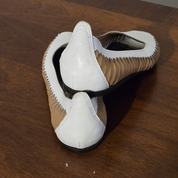 Donald Pliner Size 6.5M Eda Open Toe Sandal Ballet Flats - Picture 2 of 12